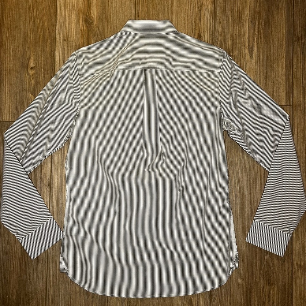 Calvin Klein | Extra-Fine Pinstripe Man Tailored Shirt in White/Black (S) - Picture 9 of 13